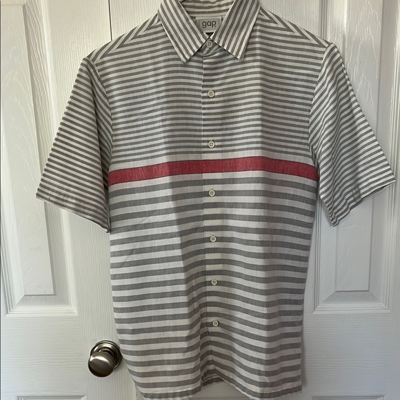 Vintage GAP Short Sleeve Button Down Shirt Small Unisex - Picture 1 of 7